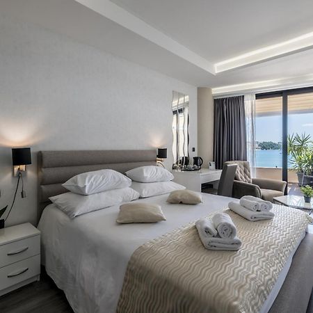 Sea View Luxury Rooms Seven Of Nine Split Exterior photo