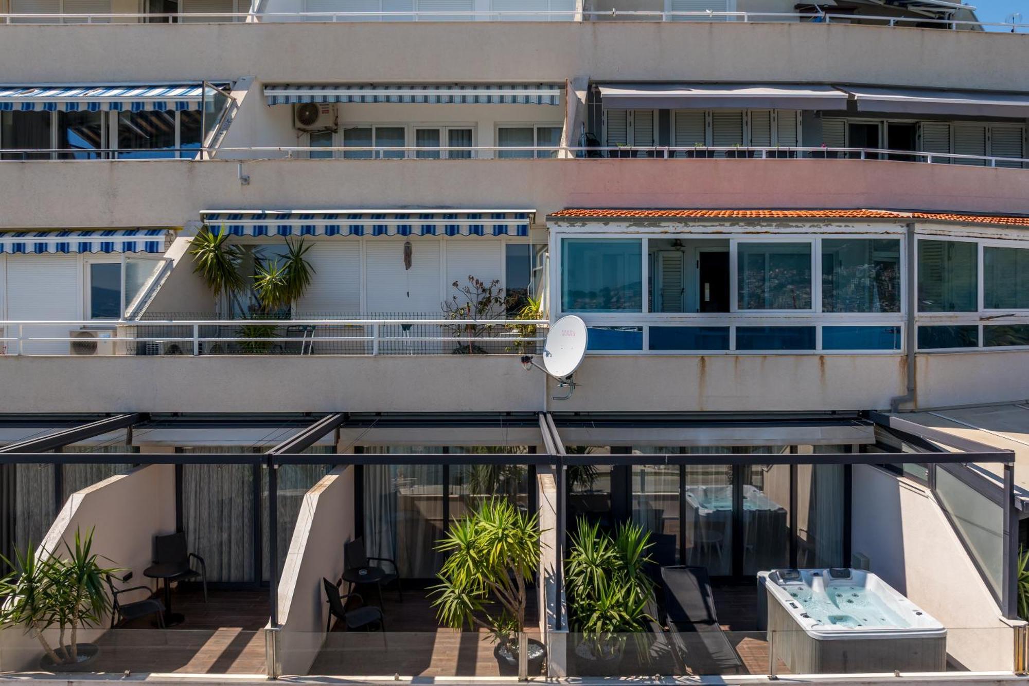 Sea View Luxury Rooms Seven Of Nine Split Exterior photo