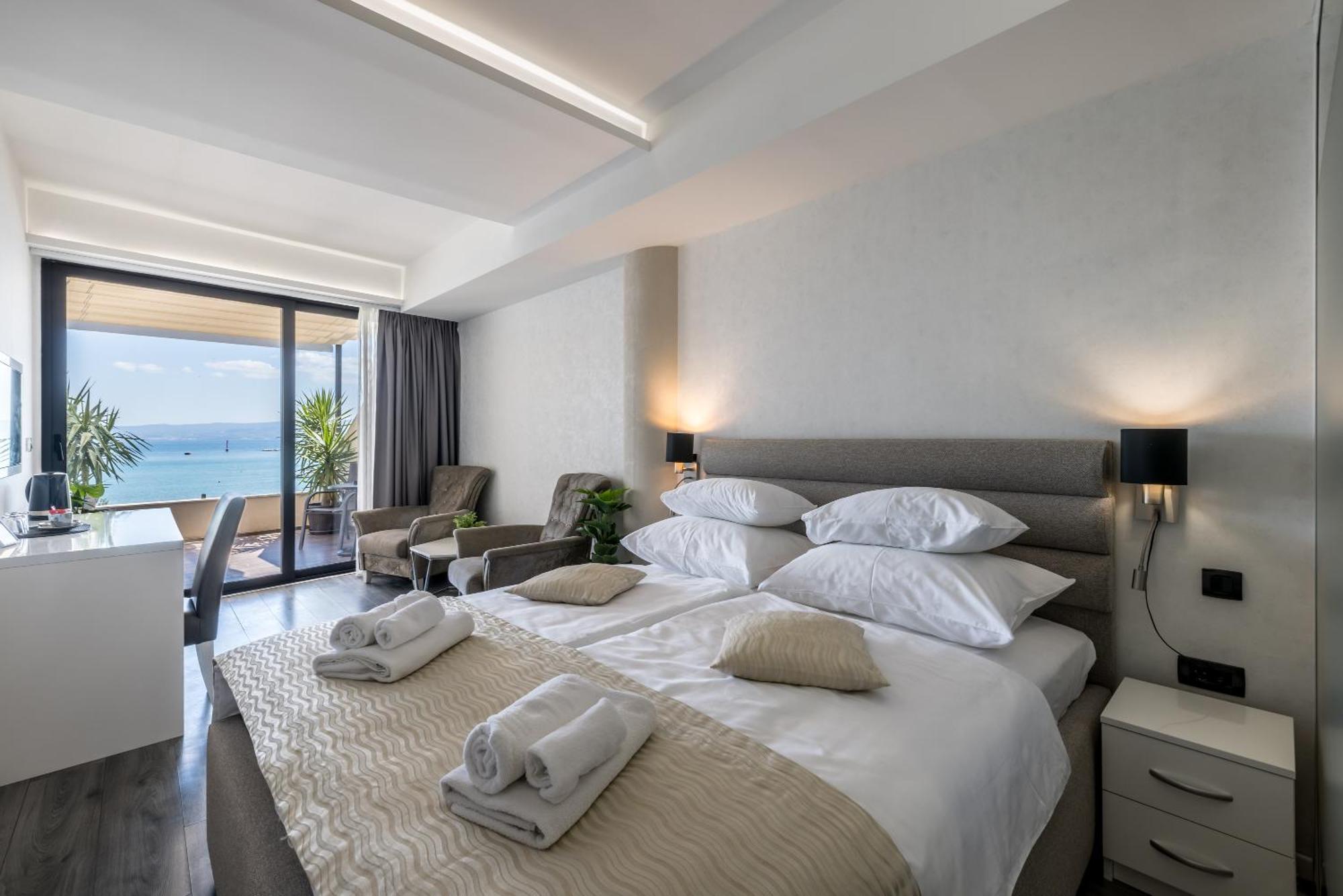 Sea View Luxury Rooms Seven Of Nine Split Exterior photo