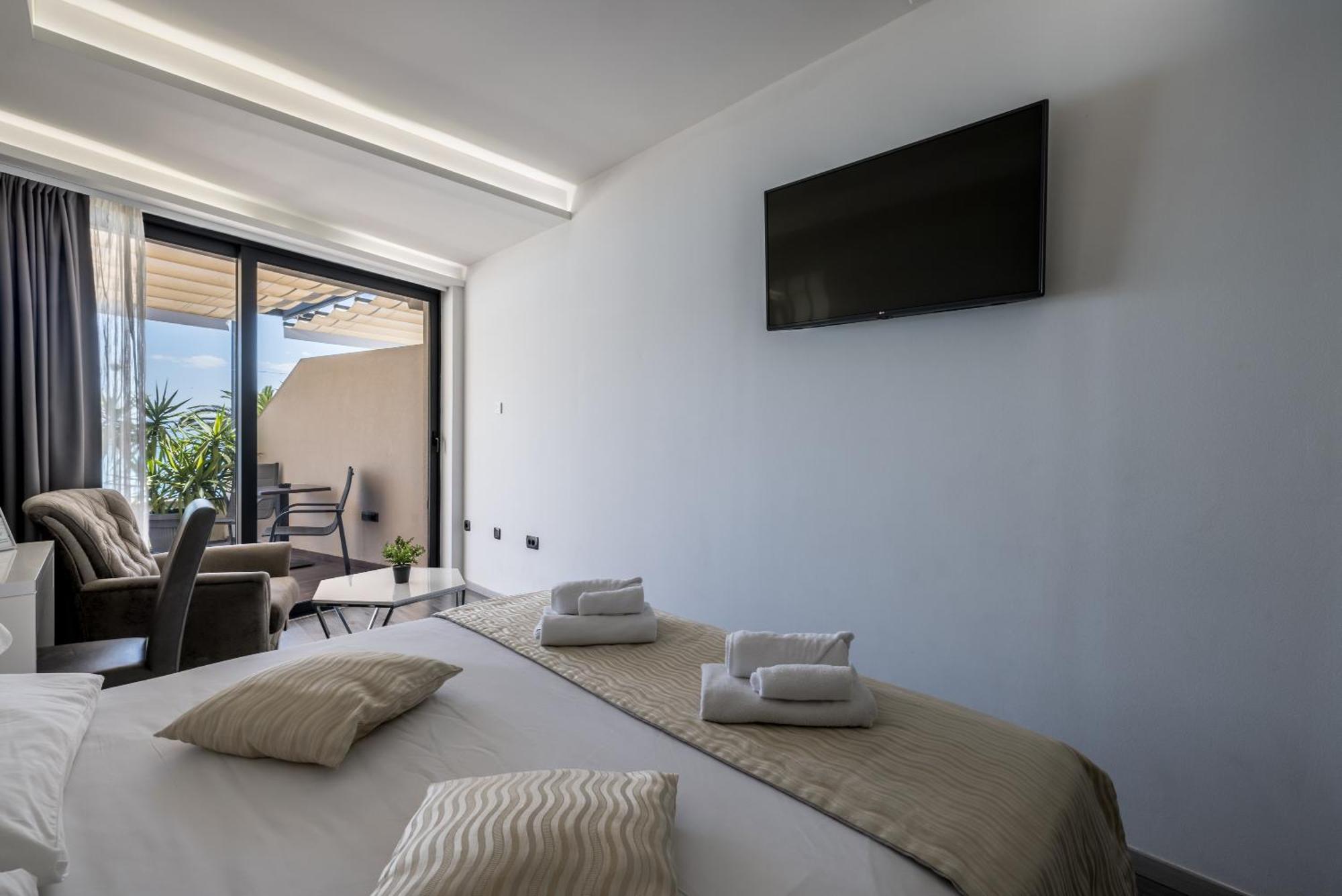 Sea View Luxury Rooms Seven Of Nine Split Exterior photo