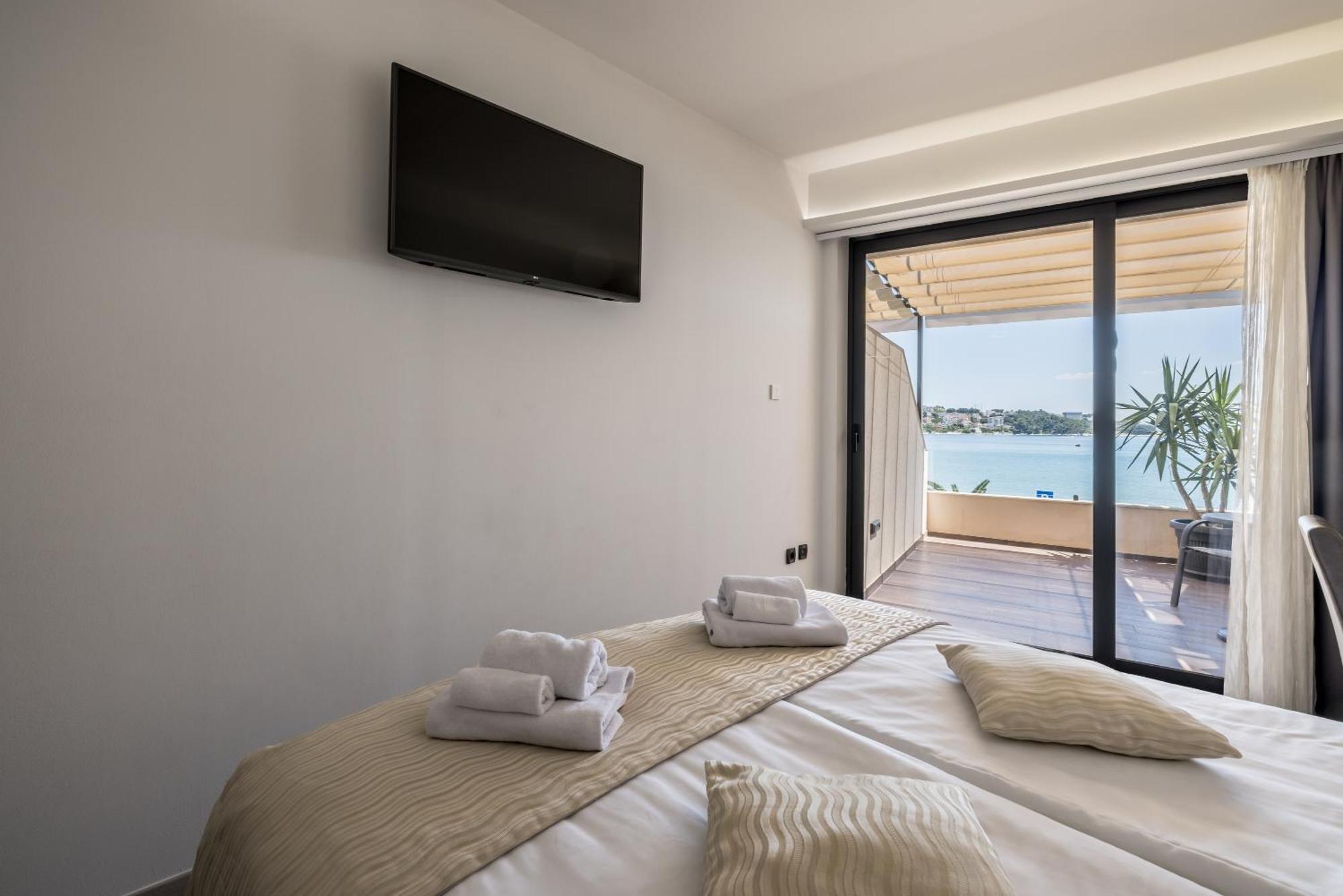 Sea View Luxury Rooms Seven Of Nine Split Exterior photo
