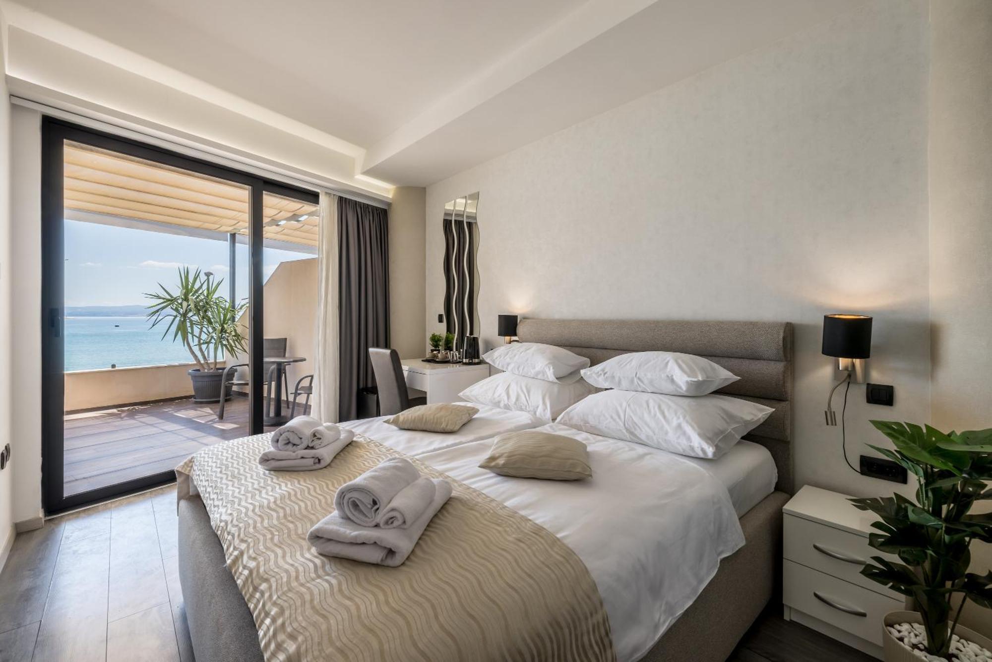 Sea View Luxury Rooms Seven Of Nine Split Exterior photo
